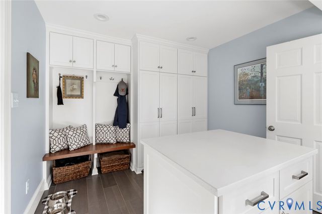 1906 Hickoryridge Rd, Henrico, VA 23238