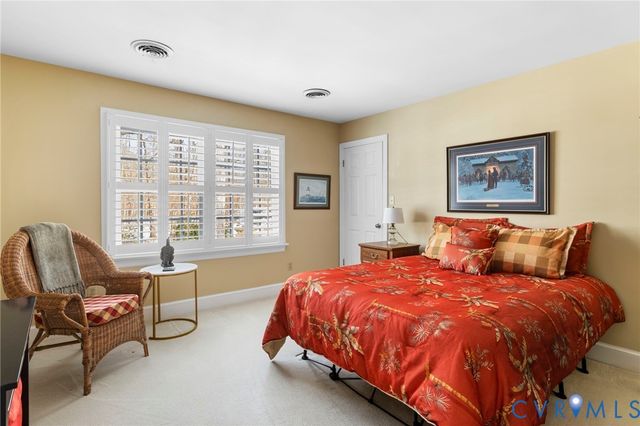 1906 Hickoryridge Rd, Henrico, VA 23238