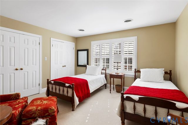 1906 Hickoryridge Rd, Henrico, VA 23238