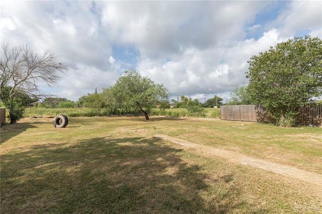 2915 Roselawn Drive, Weslaco, TX 78596
