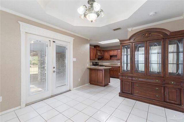 2915 Roselawn Drive, Weslaco, TX 78596