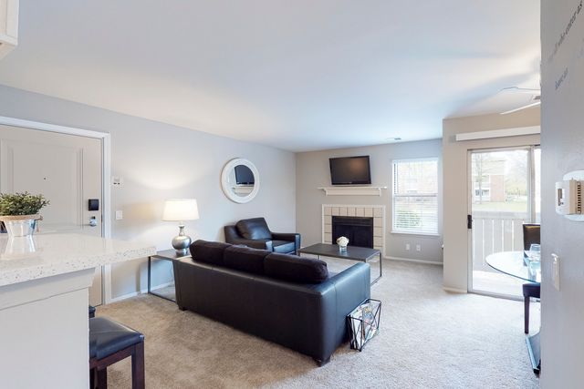1411 Johnson Drive 1326, Buffalo Grove, IL 60089