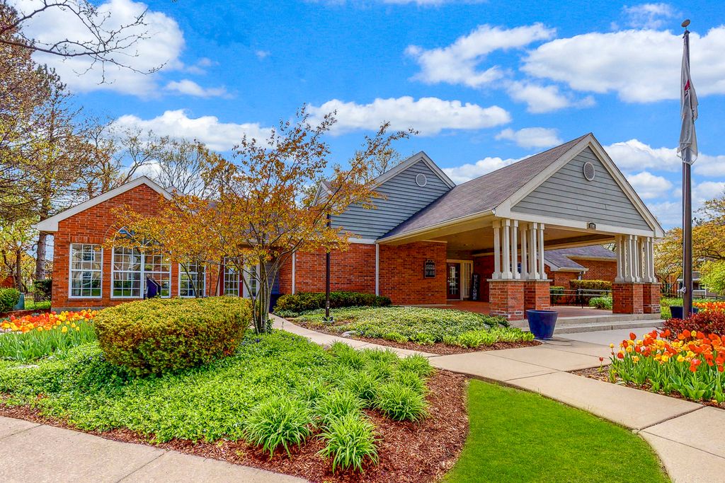 1411 Johnson Drive 1326, Buffalo Grove, IL 60089