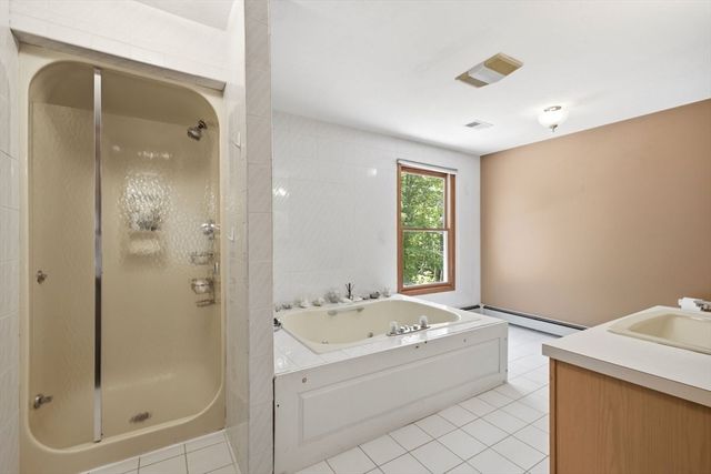3 Windsor Drive, Foxboro, MA 02035