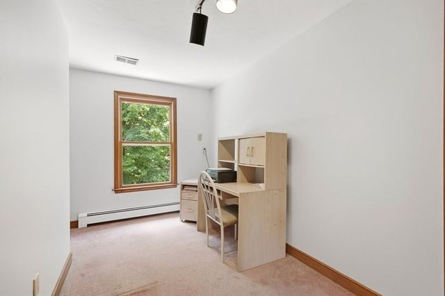 3 Windsor Drive, Foxboro, MA 02035