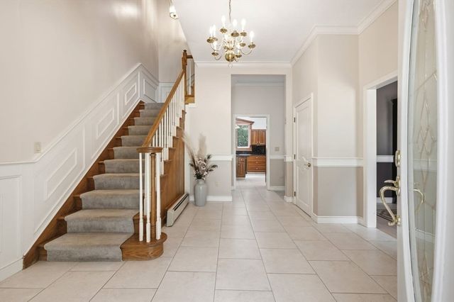 3 Windsor Drive, Foxboro, MA 02035