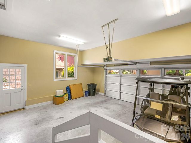 16 LaCoste Drive, Hendersonville, NC 28739