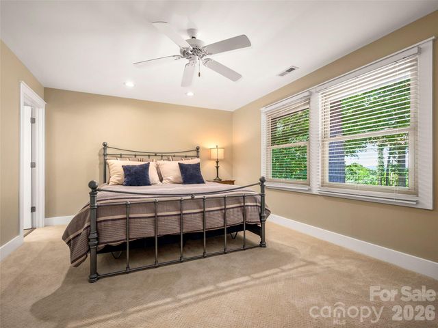 16 LaCoste Drive, Hendersonville, NC 28739