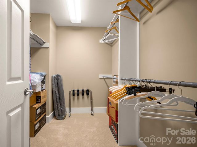 16 LaCoste Drive, Hendersonville, NC 28739