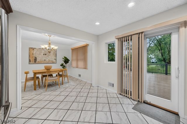 25 Normandy Dr, Wayne Twp., NJ 07470