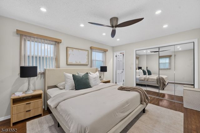 25 Normandy Dr, Wayne Twp., NJ 07470