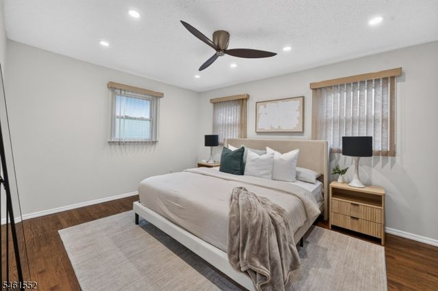 25 Normandy Dr, Wayne Twp., NJ 07470