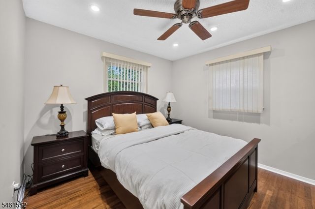25 Normandy Dr, Wayne Twp., NJ 07470