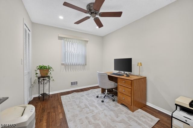 25 Normandy Dr, Wayne Twp., NJ 07470