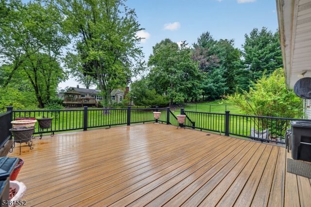 25 Normandy Dr, Wayne Twp., NJ 07470