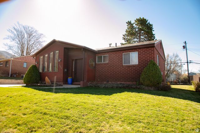 1029 DOUGLAS ST, Ogden, UT 84404