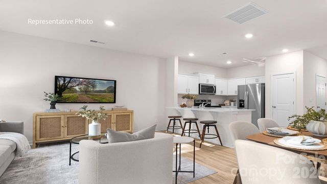 107 Parmiter Way B, Troutman, NC 28166