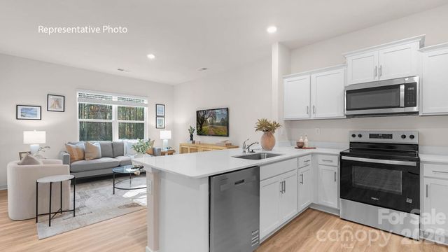 107 Parmiter Way B, Troutman, NC 28166