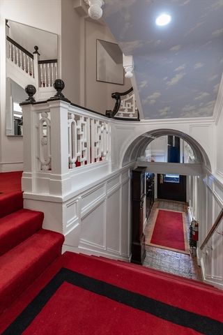 230 Commonwealth Ave, Boston, MA 02116