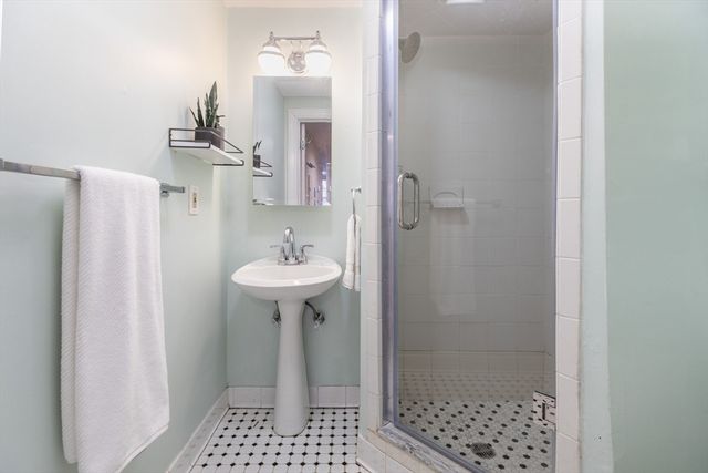 230 Commonwealth Ave, Boston, MA 02116