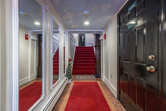 230 Commonwealth Ave, Boston, MA 02116