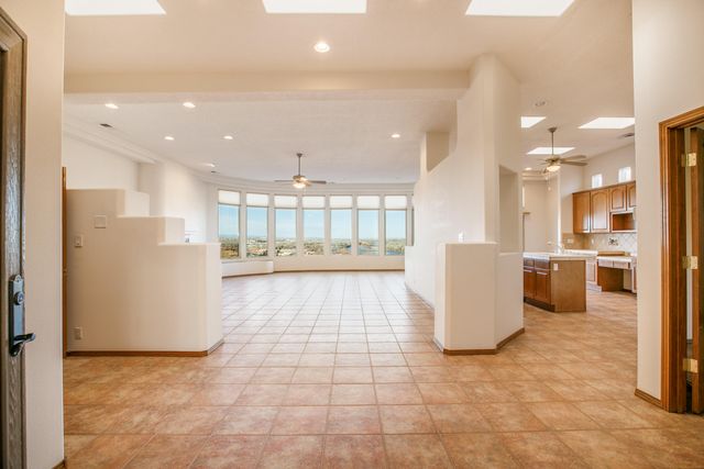 3816 OXBOW VILLAGE Lane NW, Albuquerque, NM 87120