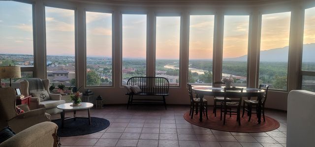 3816 OXBOW VILLAGE Lane NW, Albuquerque, NM 87120