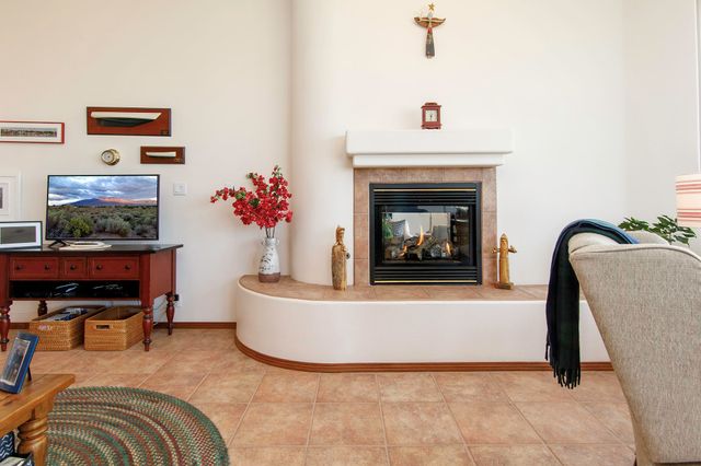 3816 OXBOW VILLAGE Lane NW, Albuquerque, NM 87120