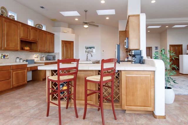 3816 OXBOW VILLAGE Lane NW, Albuquerque, NM 87120