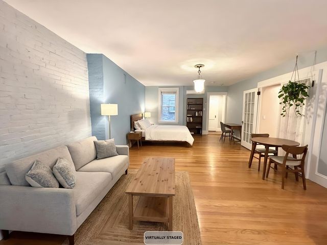 86 Commonwealth Avenue GF, Boston, MA 02116