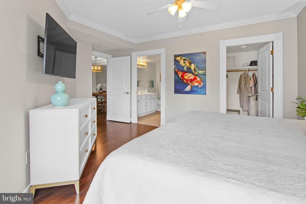 Image 29 of property listing at 5 PARK PL #311, Annapolis, MD 21401
