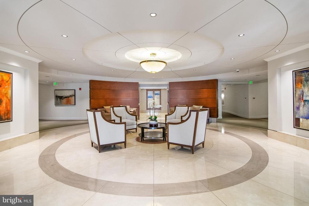 Image 39 of property listing at 5 PARK PL #311, Annapolis, MD 21401