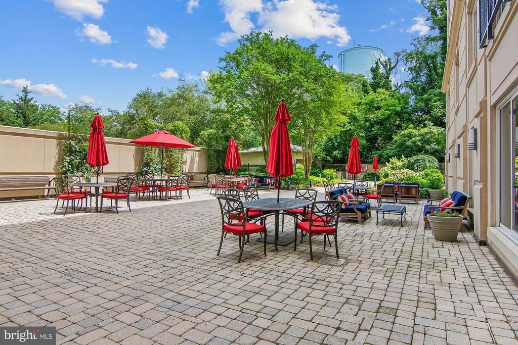 Image 40 of property listing at 5 PARK PL #311, Annapolis, MD 21401