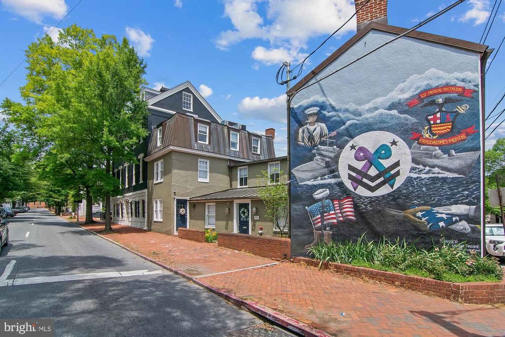 Image 56 of property listing at 5 PARK PL #311, Annapolis, MD 21401