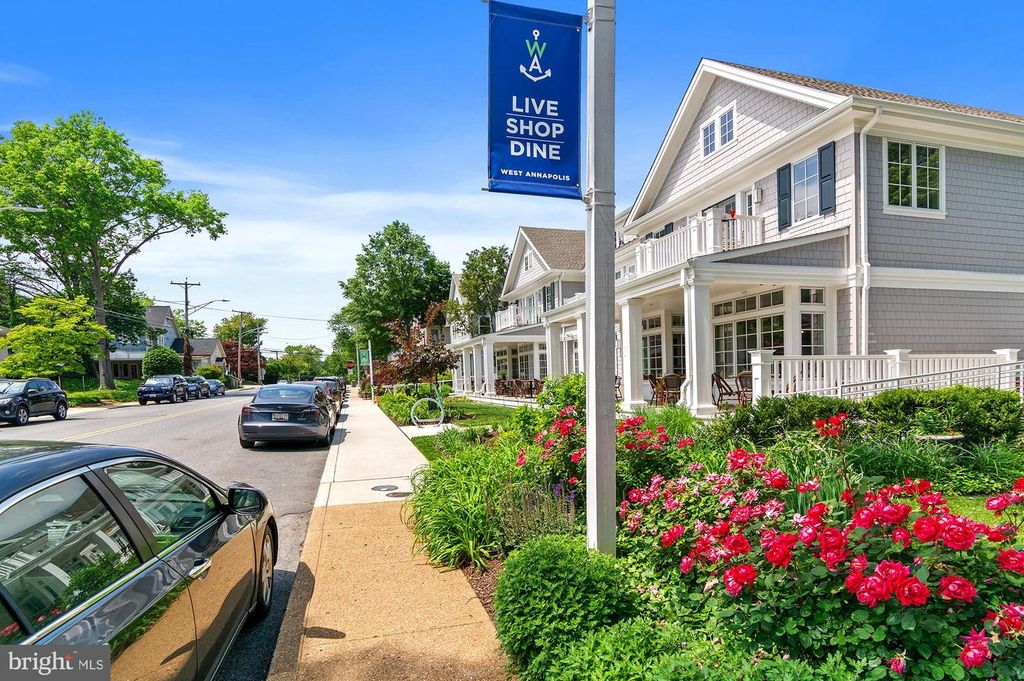 Image 62 of property listing at 5 PARK PL #311, Annapolis, MD 21401