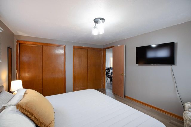 1406 6th STREET S, La Crosse, WI 54601