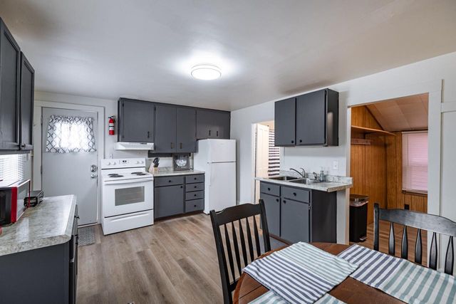 1406 6th STREET S, La Crosse, WI 54601