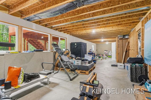 16815 Watersedge Drive, Grand Haven, MI 49417
