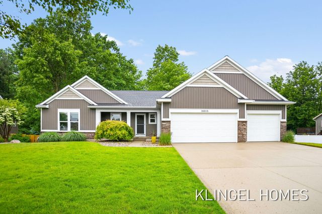 16815 Watersedge Drive, Grand Haven, MI 49417