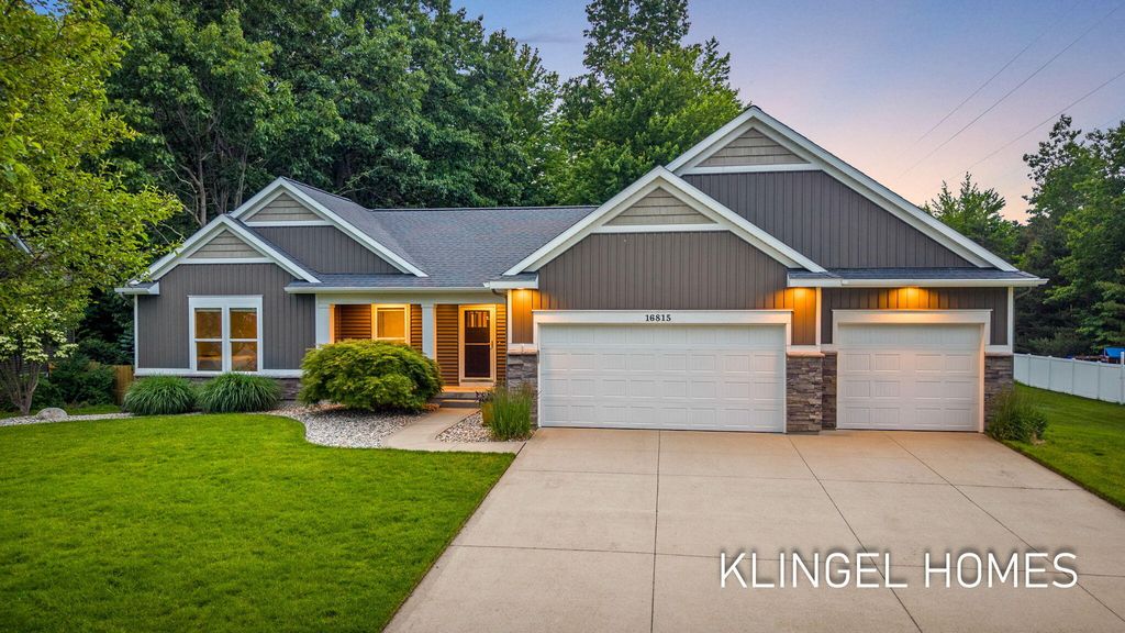 16815 Watersedge Drive, Grand Haven, MI 49417