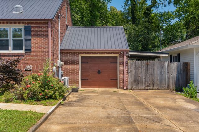 19 Kingston Street, Chattanooga, TN 37415