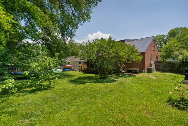 19 Kingston Street, Chattanooga, TN 37415