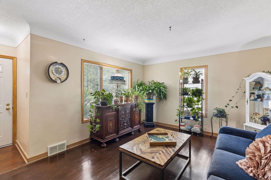 1190 Ottawa Avenue, West Saint Paul, MN 55118 — photo 3