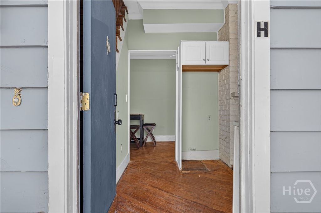 Image 2 of property listing at 501 E Charlton Street H, Savannah, GA 31401