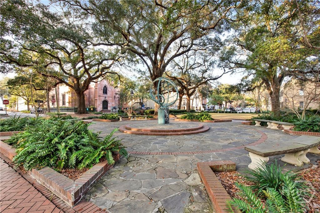Image 26 of property listing at 501 E Charlton Street H, Savannah, GA 31401