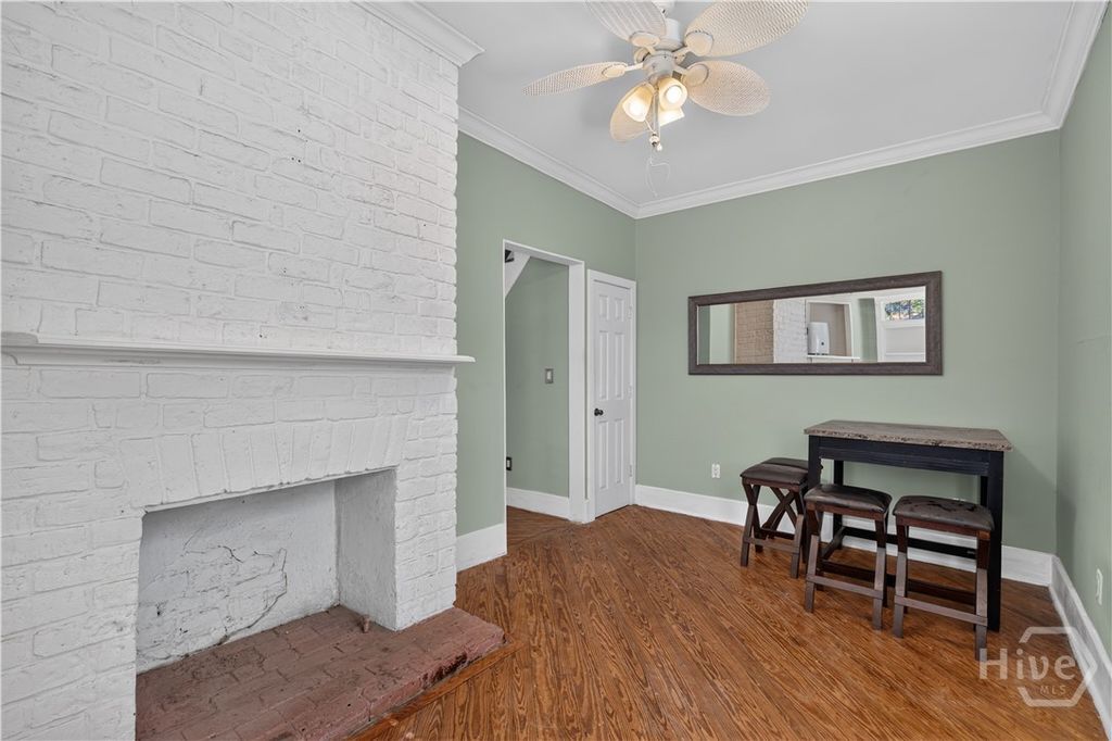 Image 7 of property listing at 501 E Charlton Street H, Savannah, GA 31401