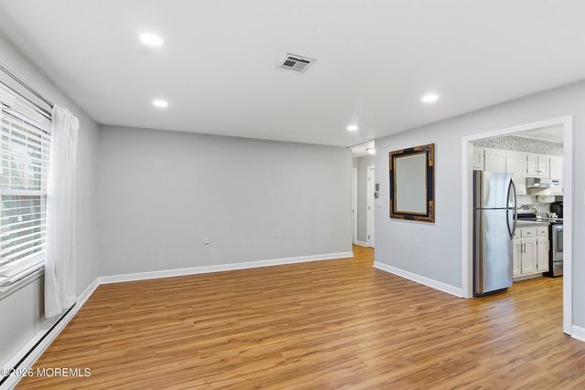 812A Dumbarton Drive, Lakewood, NJ 08701