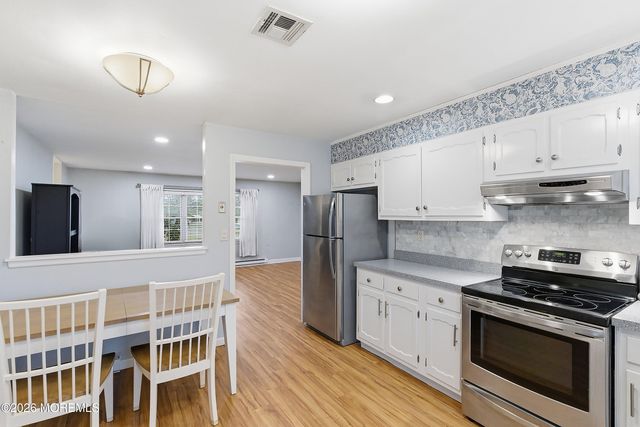 812A Dumbarton Drive, Lakewood, NJ 08701