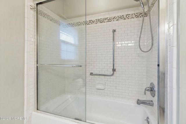 812A Dumbarton Drive, Lakewood, NJ 08701