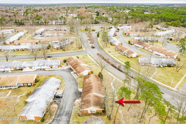 812A Dumbarton Drive, Lakewood, NJ 08701